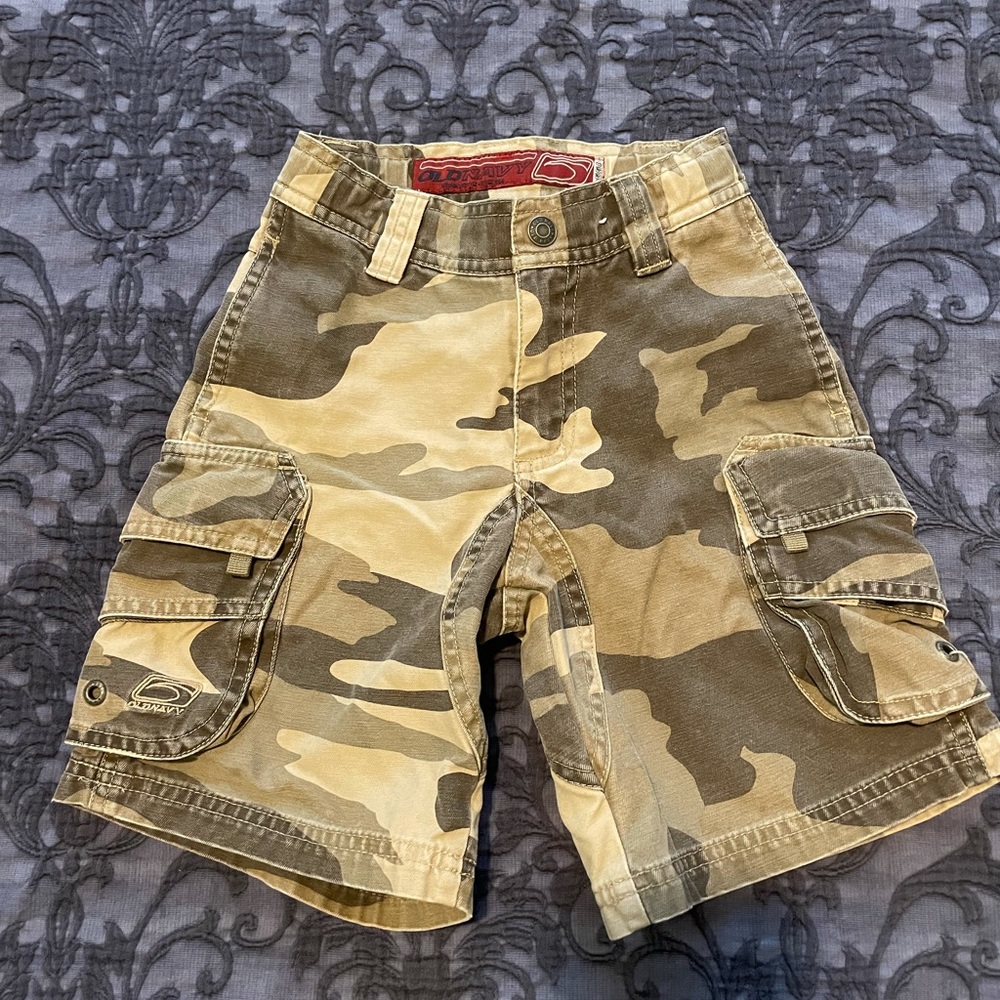 Old Navy Sz 5 Slim Army Green Tan Camo Cargo Short - Picture 1 of 4